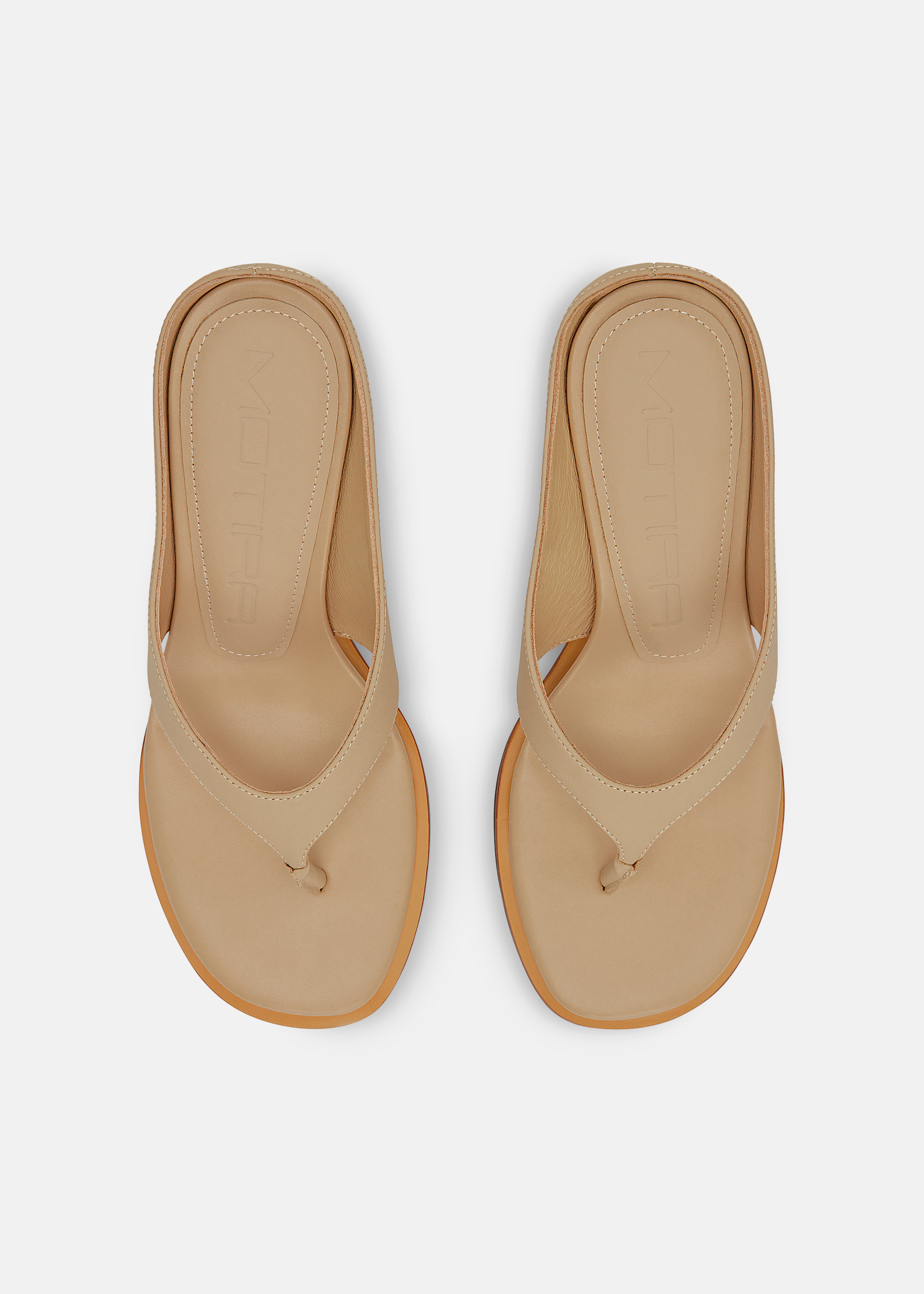 L’ABSURDE SANDAL